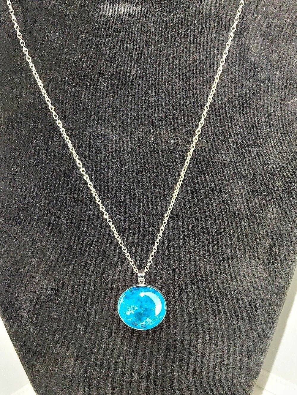 Blue Pendant Necklace
